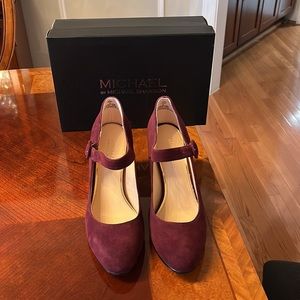 Michael Shannon size 9 wine-colored heels